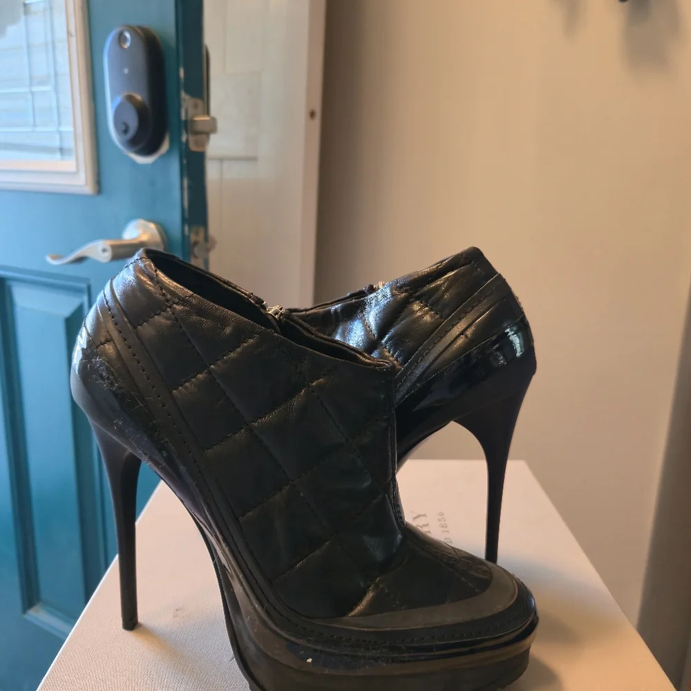 Booties - Picture 4 of 7